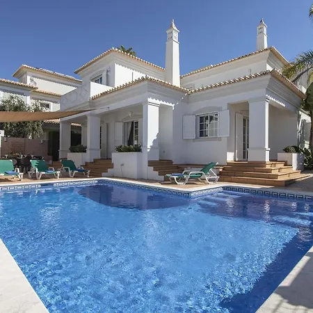Villa Rosaline By Algarve Holidays וילה