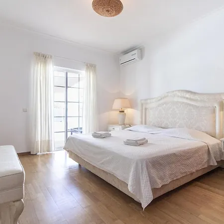 Villa Rosaline By Algarve Holidays וילה